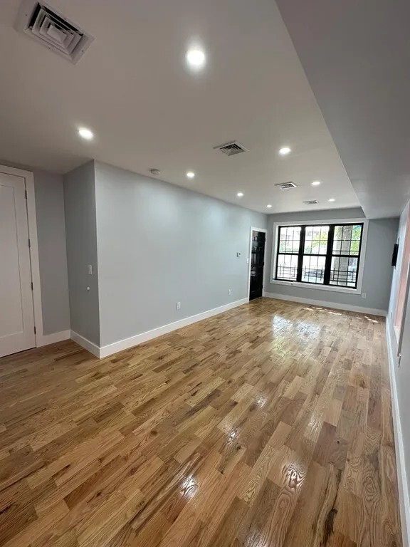 1807 Randall Ave Unit 2, The Bronx, NY 10473 Room for Rent in The
