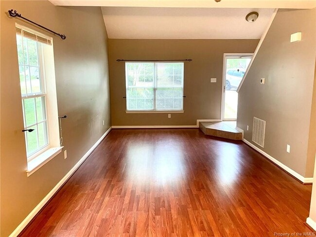 Building Photo - 4208 Rosewood Ct