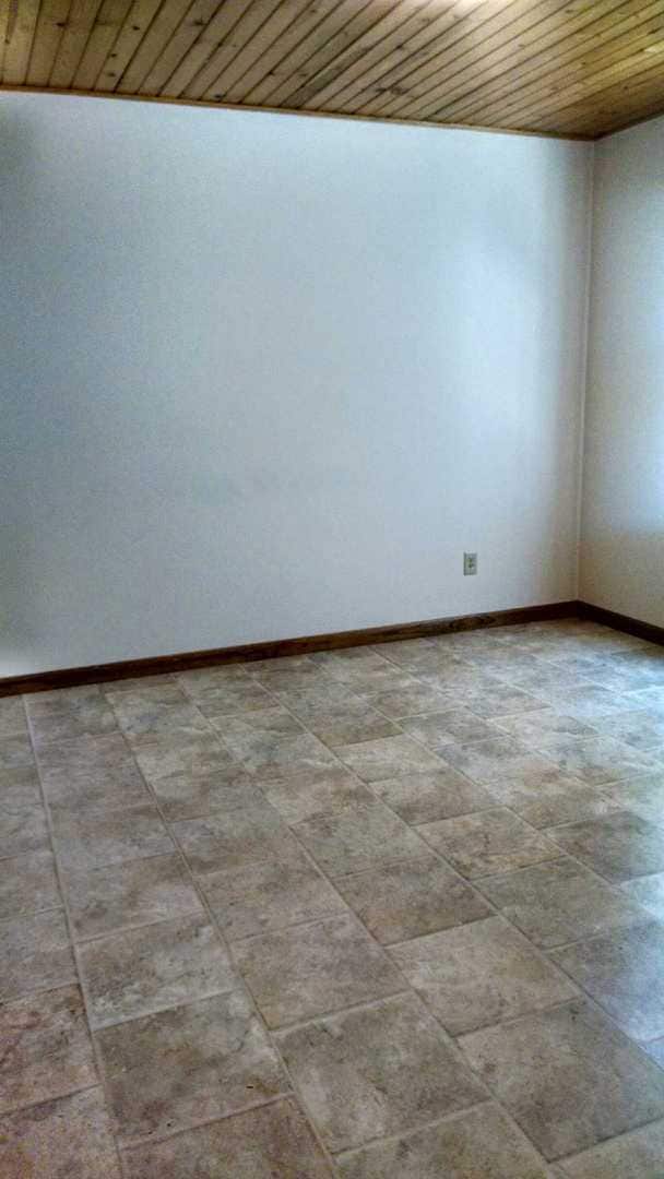 Foto del edificio - 3 Bedroom, Spacious Townhome- Available July 2026!