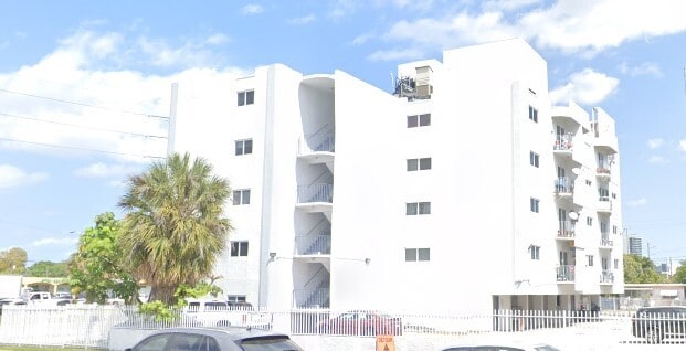 Building Photo - Chase Holdings Apartments