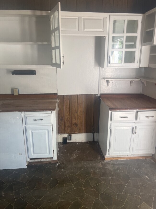 Building Photo - 2 Bedroom in Laurens