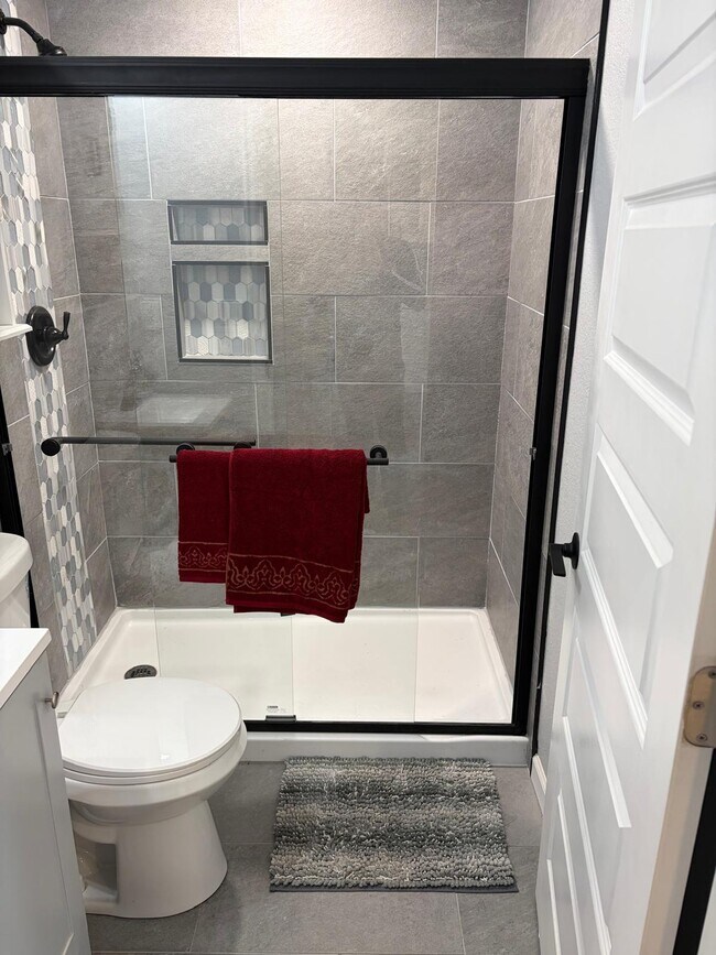 Foto del edificio - 148 Cortona Pl