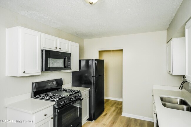 Foto del edificio - 5304 Rural Way