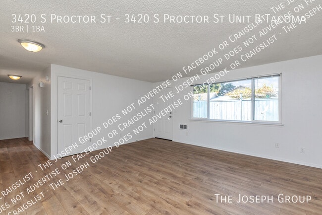 Building Photo - 3420 S Proctor St