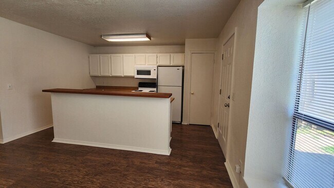 Foto del edificio - Norman Duplex