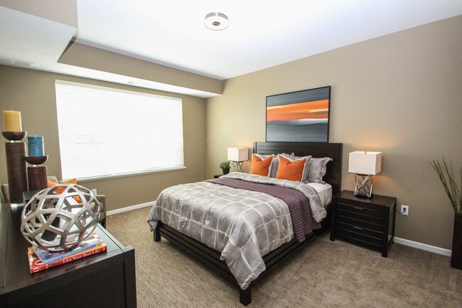 Building Photo - The Flats at Cedar Grove