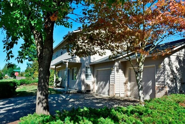 Building Photo - 20546 SW Lavender Ave