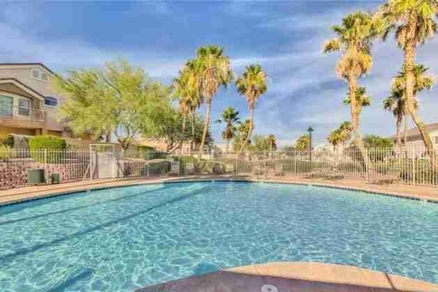 Foto del edificio - 7056 N Caribou Ridge St