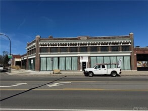 Building Photo - 1786 Main St