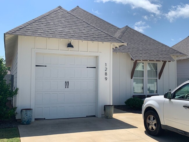 Foto del edificio - 1289 Foxtail Ln