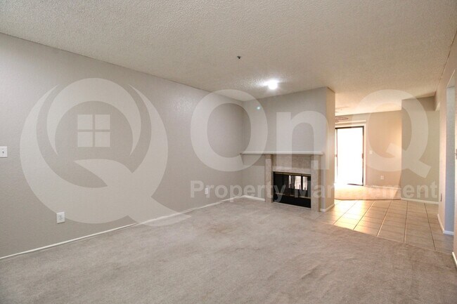 Foto del edificio - 7510 E Thomas Rd