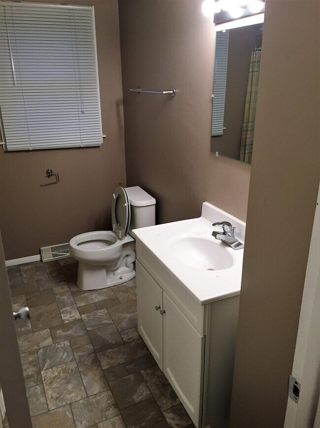 Foto del edificio - 2604 40th Pl