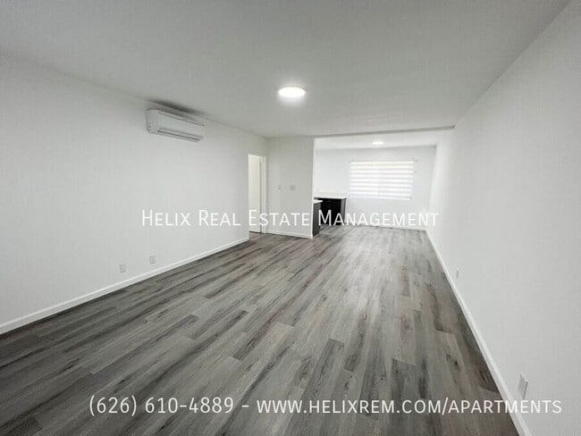 Building Photo - 1063 Justin Ave