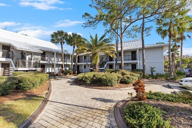 Foto del edificio - Furnished Resort 2/2 Condo, on Golf Course, Lake Views