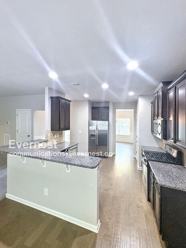 Building Photo - 195 Wellstone Pl