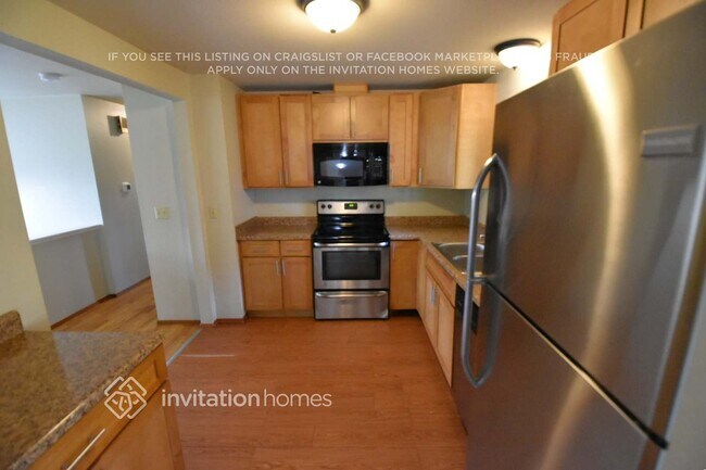 Foto del edificio - 11002 Dean Ct SW