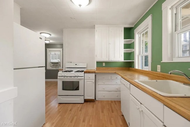 Building Photo - 8 br, 2 bath House - 47 Crosby Rd