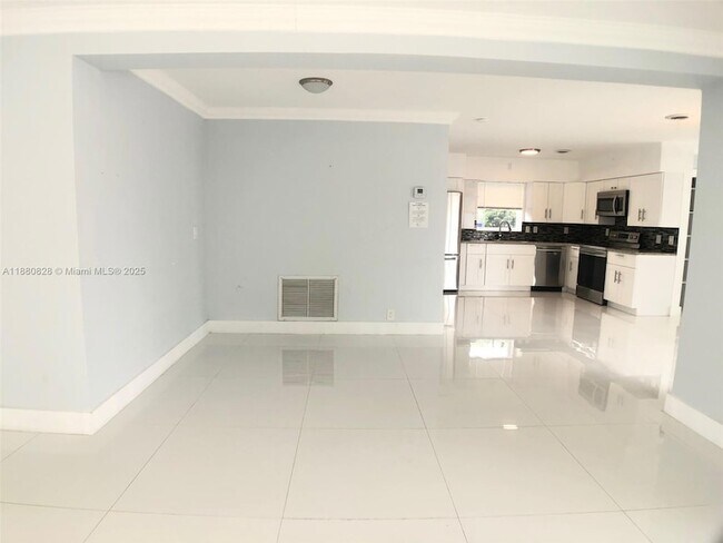 Foto del edificio - 3340 NE 17th Way