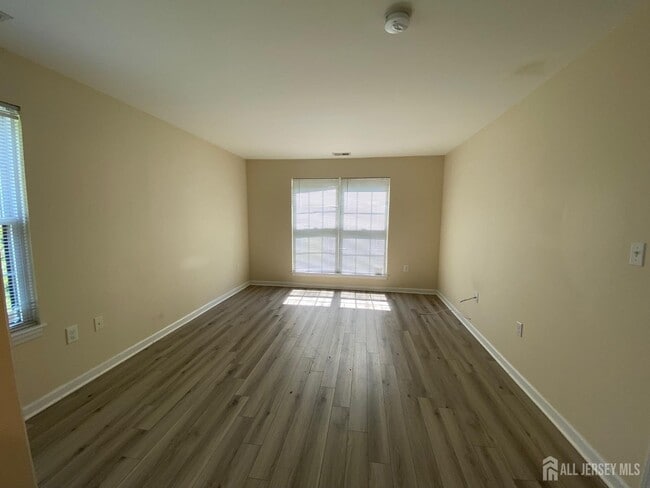 Building Photo - 50 Fisher Dr