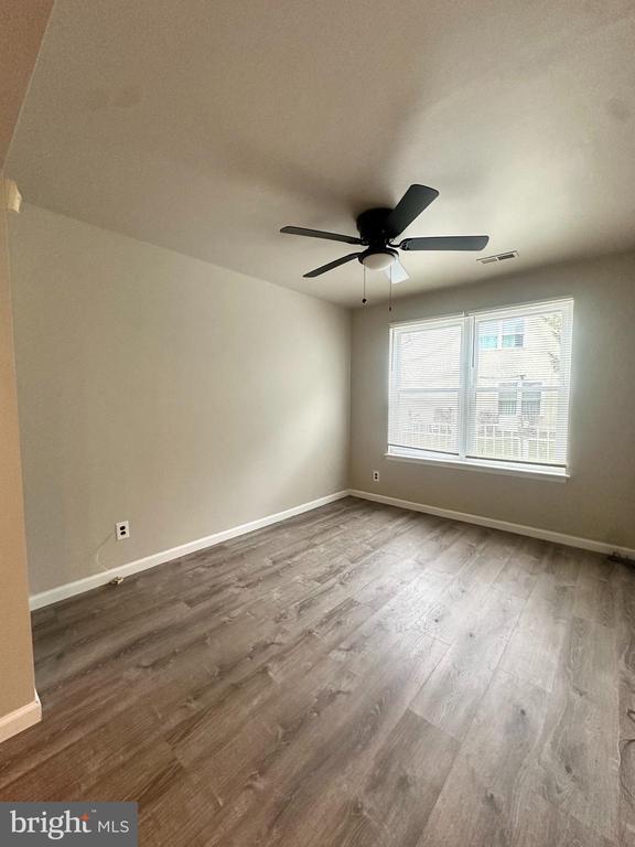 Building Photo - 33 Franklin Dr