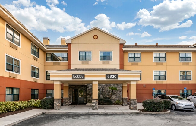 Building Photo - Furnished Studio-Orlando - Universal Studios - Major Blvd.
