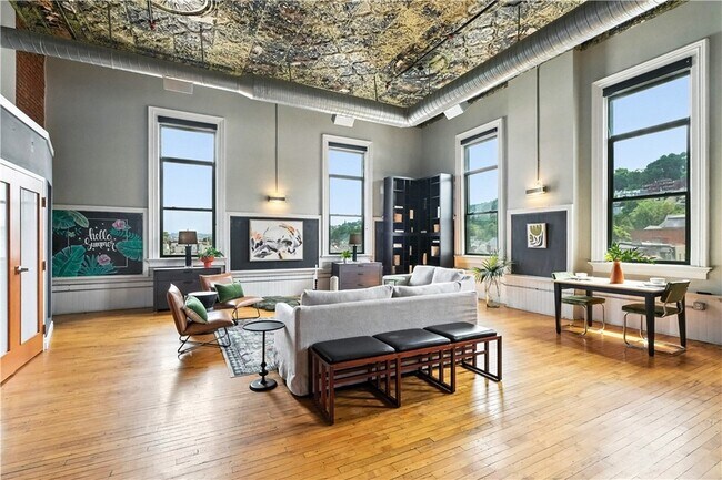 Foto del edificio - 120 S 15th St