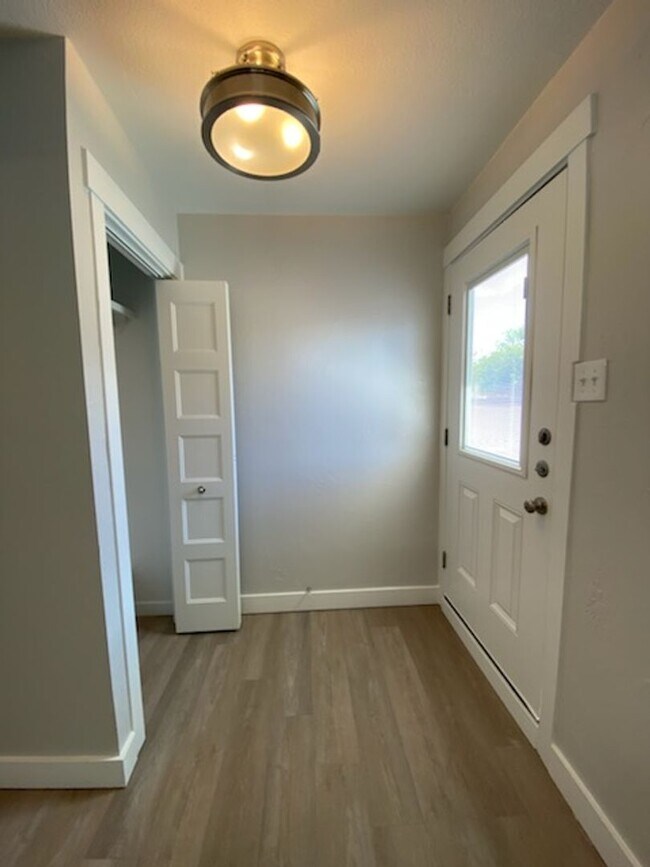 Foto del edificio - TALLEY ADDITION