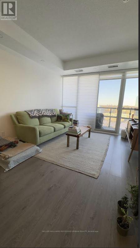 Photo du bâtiment - 99 The Donway W