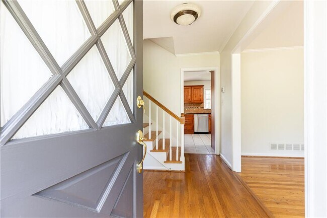 Foto del edificio - 5115 Vernon Ridge Dr