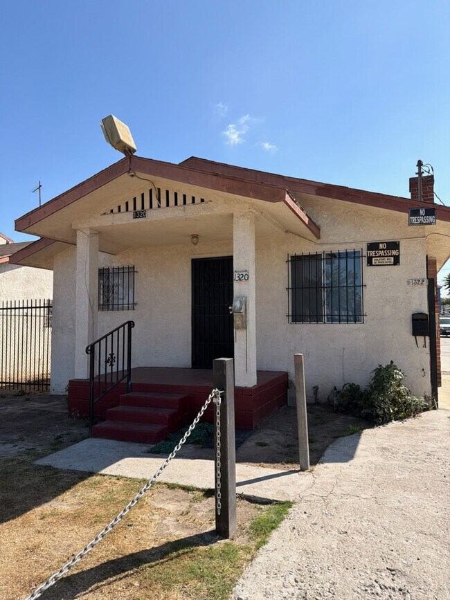 Foto del edificio - 1314-1318 W 94th St