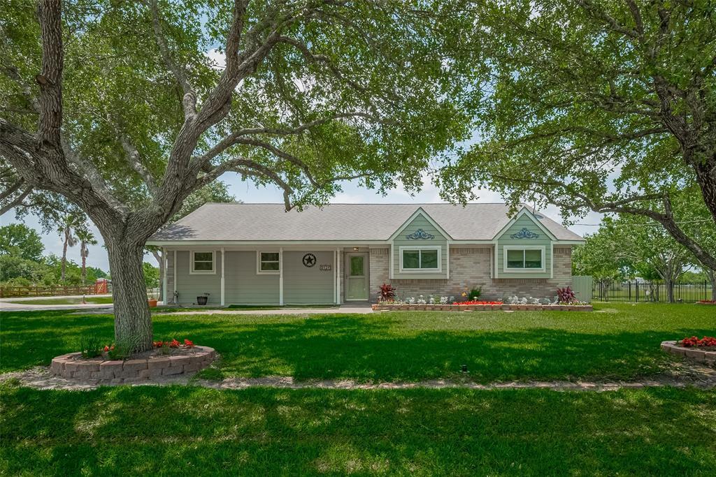 Foto principal - 9526 Sandy Ln