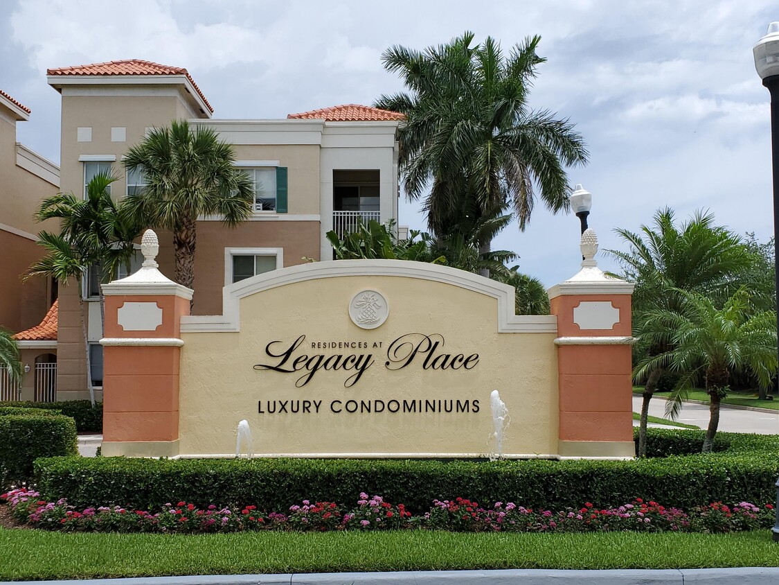 Primary Photo - 11022 Legacy Dr