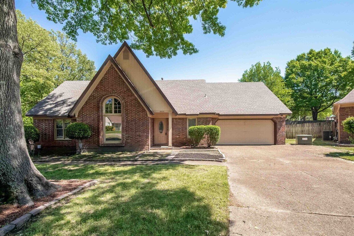 6909 Arbor Lake Cove, Memphis, TN 38141 House Rental in Memphis, TN