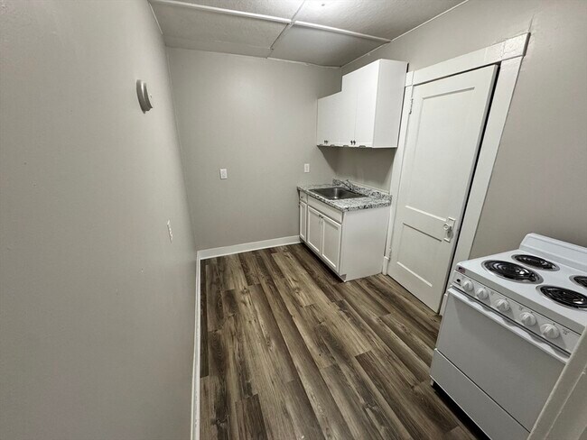 Foto del edificio - 430 Belmont Ave