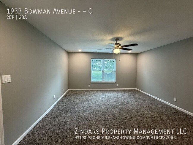 Building Photo - 1933 N Bowman Ave