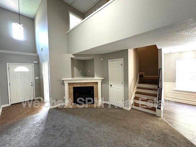 Building Photo - 9258 Lazzini Cove