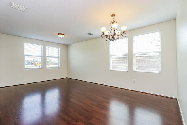 Building Photo - 1113 Scarlet Sage Pkwy