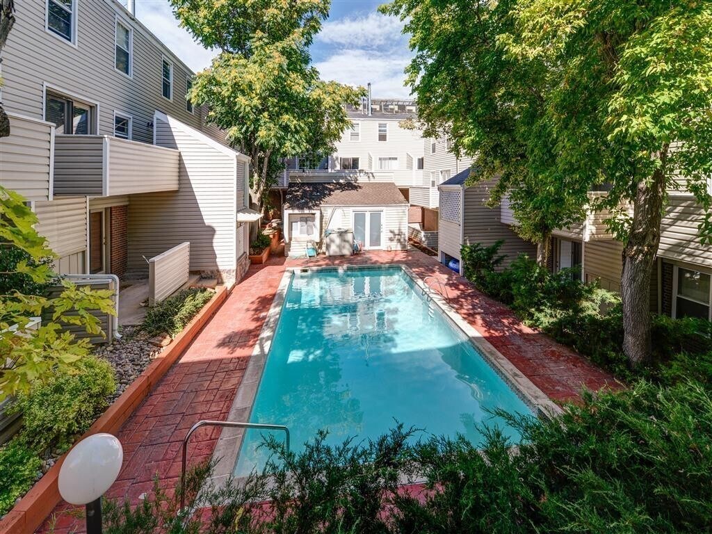 Primary Photo - Updated Two Story 2 Bed 1 Bath Condo in Ce...