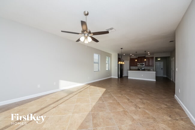 Foto del edificio - 1958 Pantheon Dr