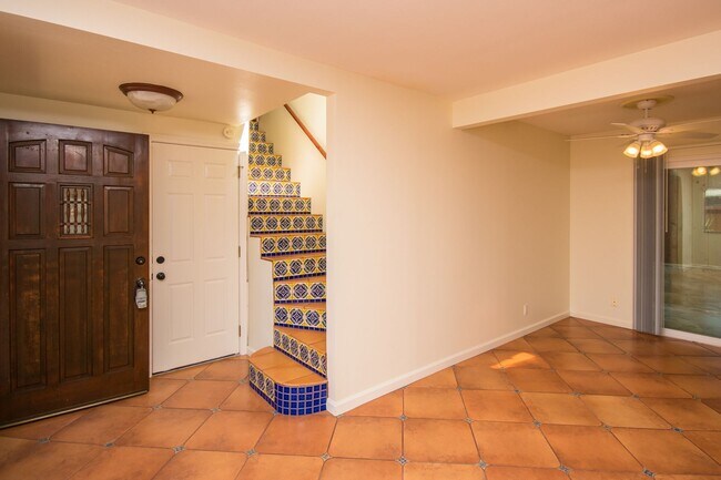 Foto del edificio - 4 bed, 3 bath located in Fire Mountain nei...