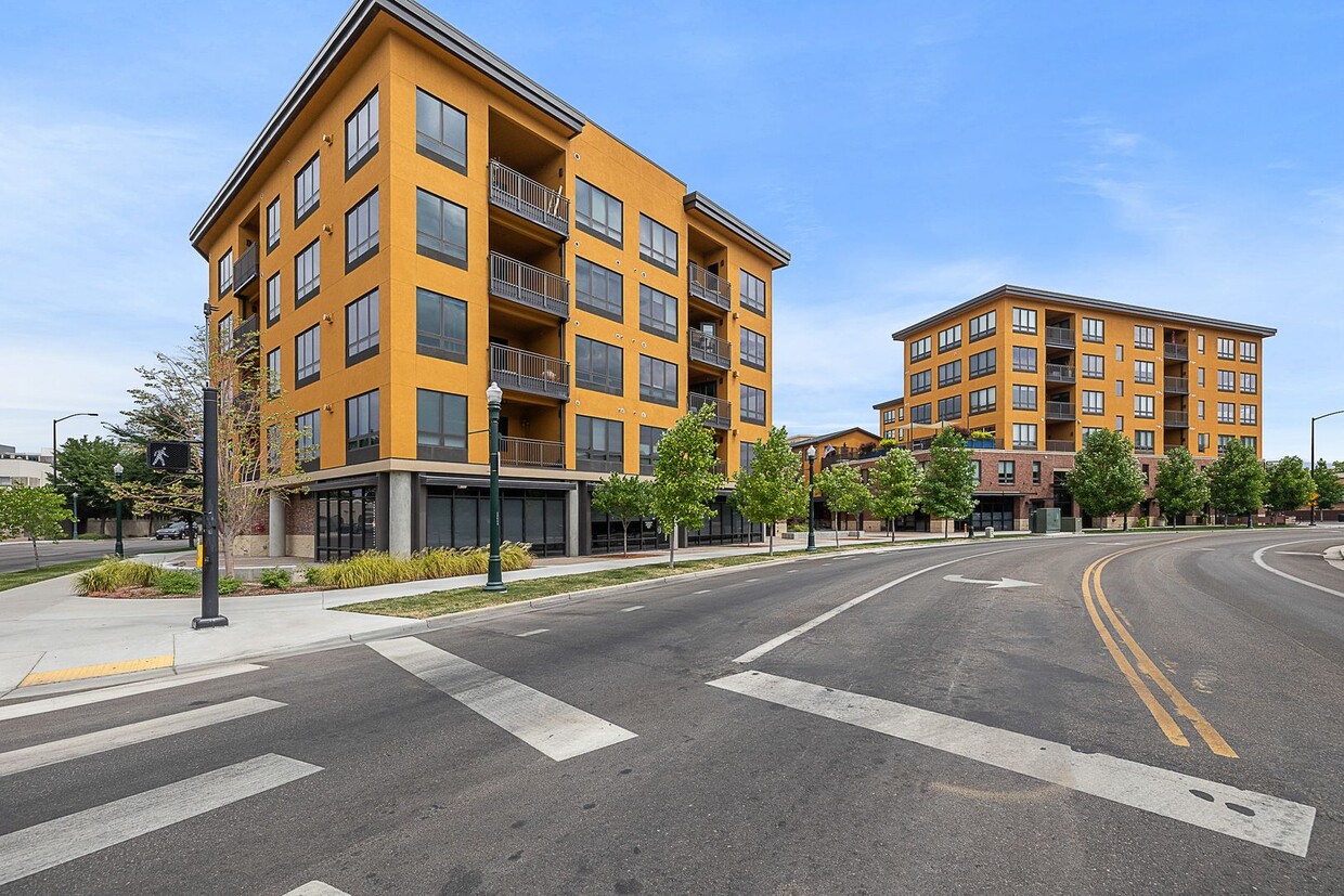 Primary Photo - COME HOME TO REFINED DOWNTOWN LUXURY CONDO...