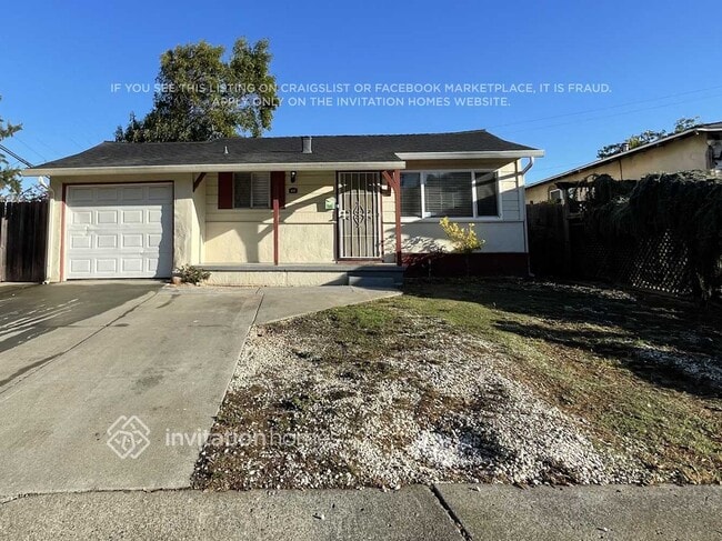 Building Photo - 452 Ladera Dr