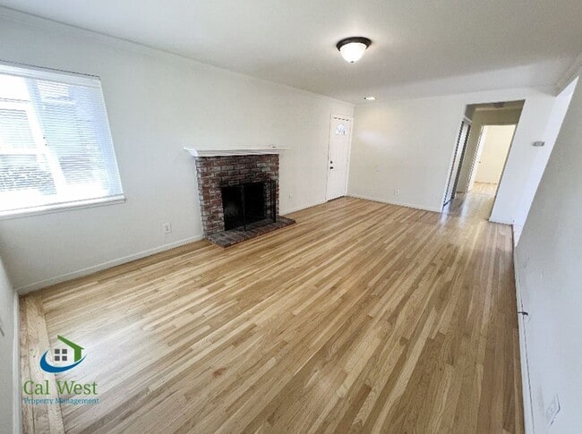 Foto del edificio - $3695 - 3 Bd/2 Ba Single Family Home with ...