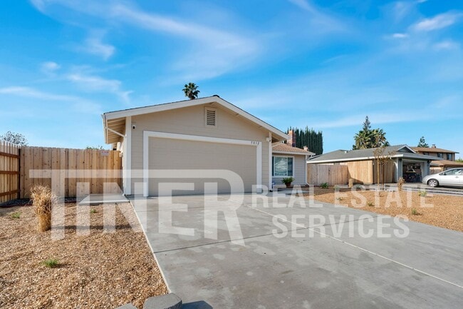 Building Photo - 5012 Harebell Ct