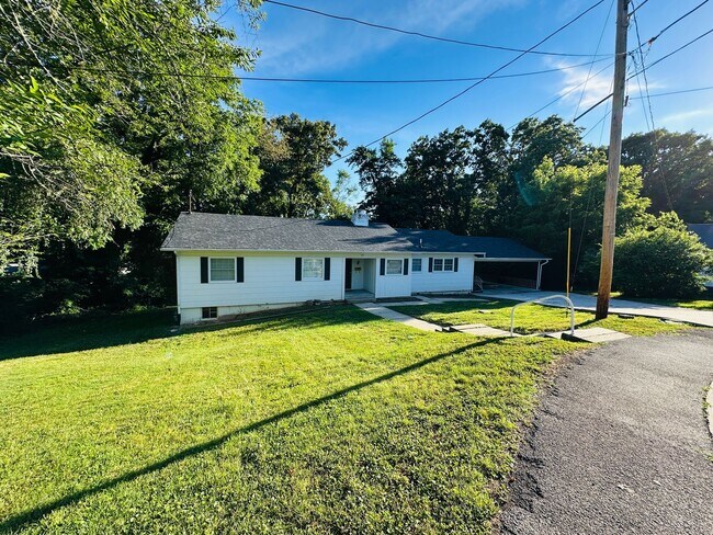 Foto del edificio - 109 Norris Ln