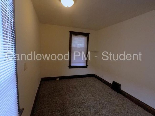 Foto del edificio - 1248 4th Ave