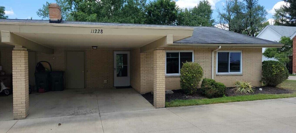 Primary Photo - 11228 York Rd