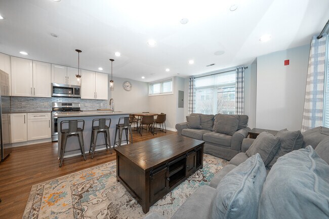 Foto del edificio - 769 N Uber St