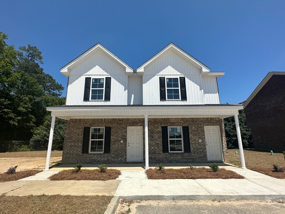 2837A Jubilee Dr, Florence, SC 29501 Townhome Rentals in Florence SC