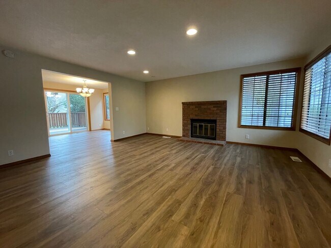 Foto del edificio - 12740 SW Springwood Dr